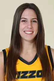 Izzy Higginbottom 2021 Headshot