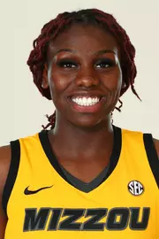 Aijha Blackwell 2021 Headshot