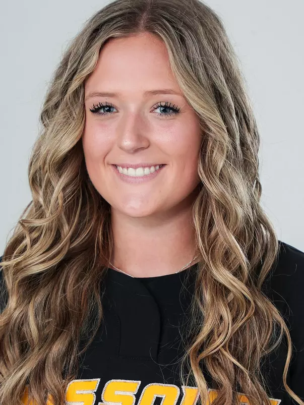 Kelsee Mortimer 2022 Headshot