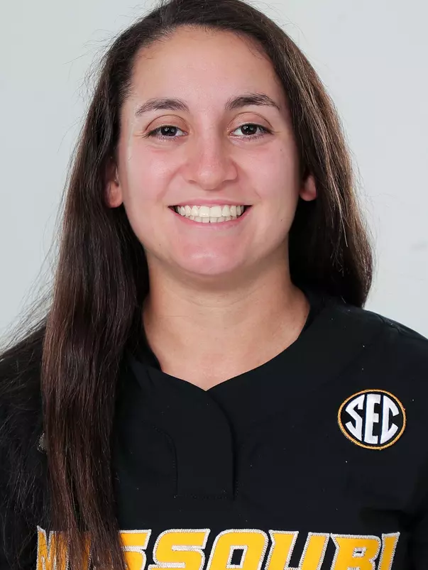Hannah McGivern 2022 Headshot