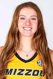 Grace Slaughter Headshot (2023-24)