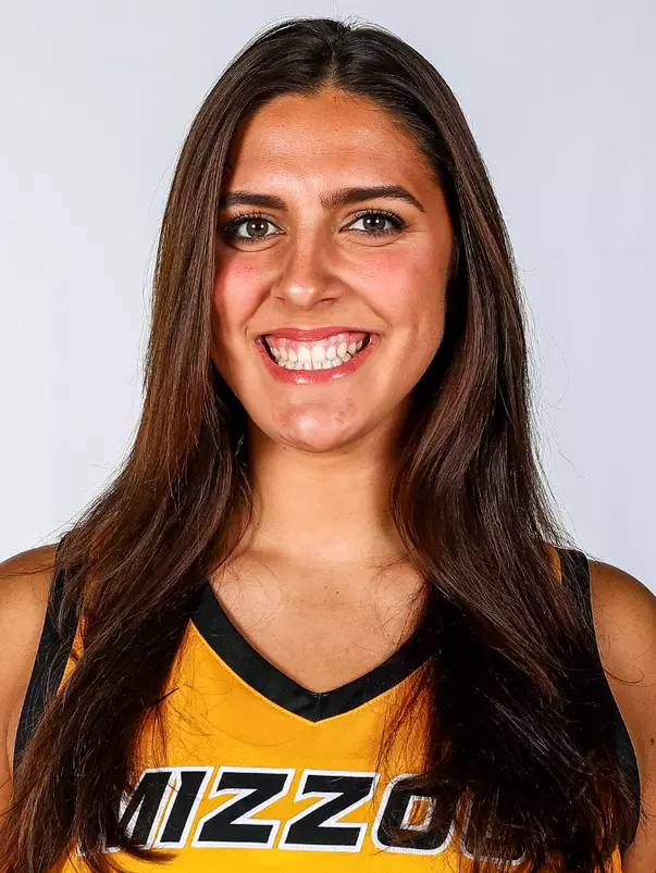 Micah Linthacum Headshot (2023-24)