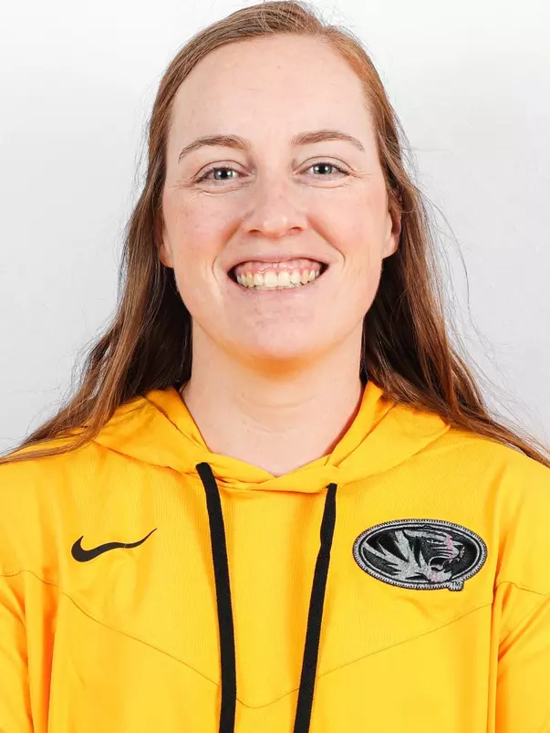 Siefken, Emily - 2023 Headshot