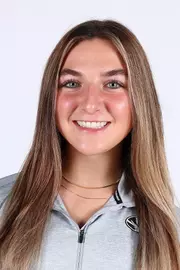 Emelia Arnone Headshot