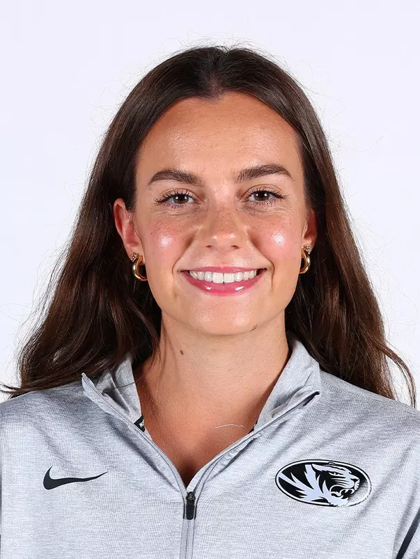 Jenna Schwartz Head Shot