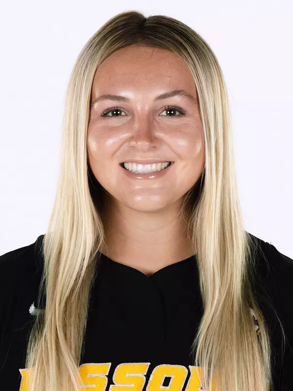 Jayci_Kruse_cropped_headshot