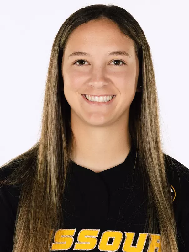 Jenna_Laird_cropped_headshot