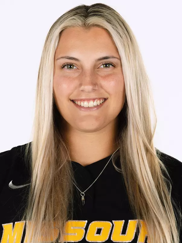 Laurin_Krings_cropped_headshot