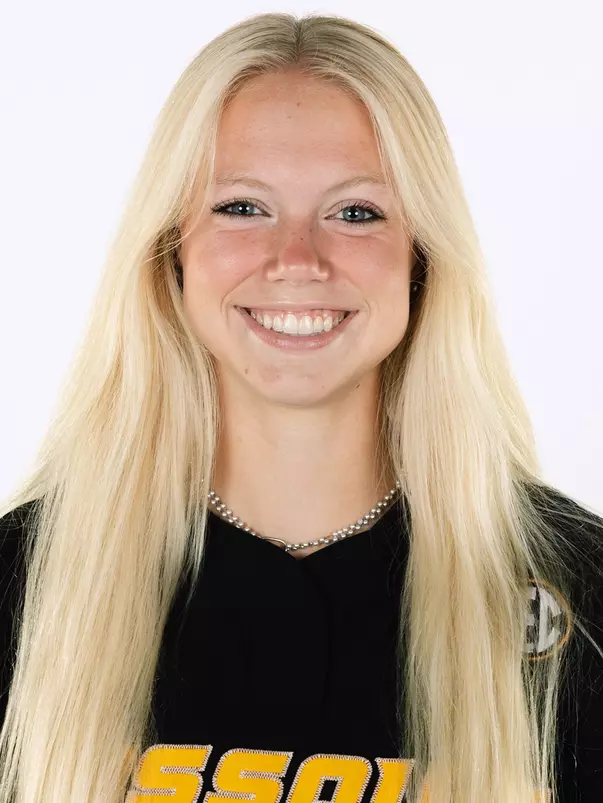 Marissa_McCann_cropped_headshot