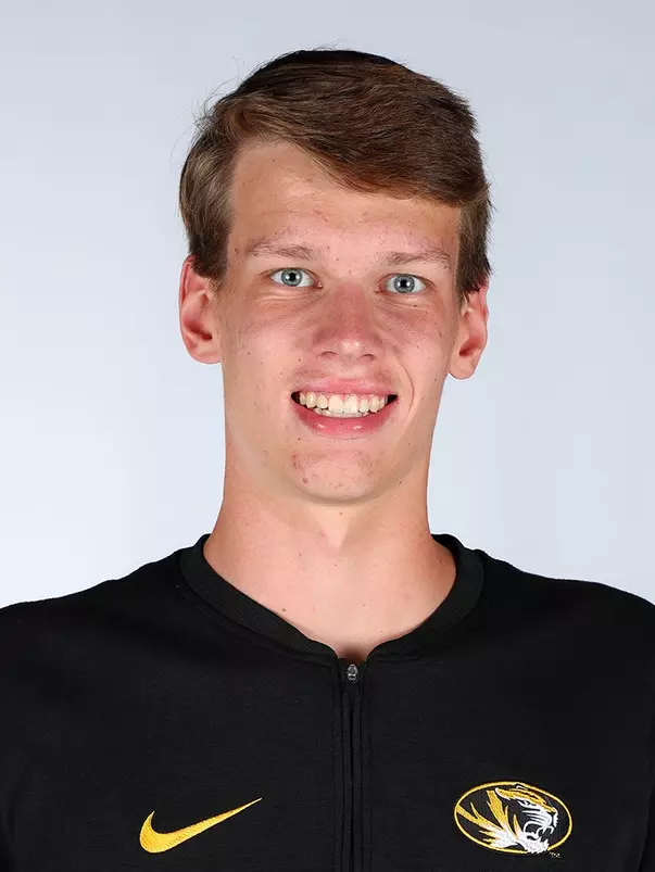 Jaden Pospishil Head Shot