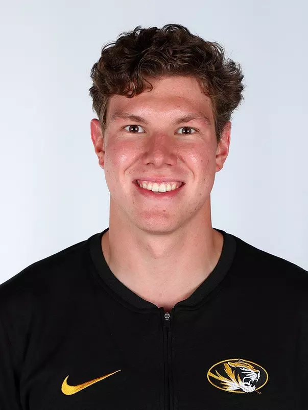 Logan Ottke Head Shot