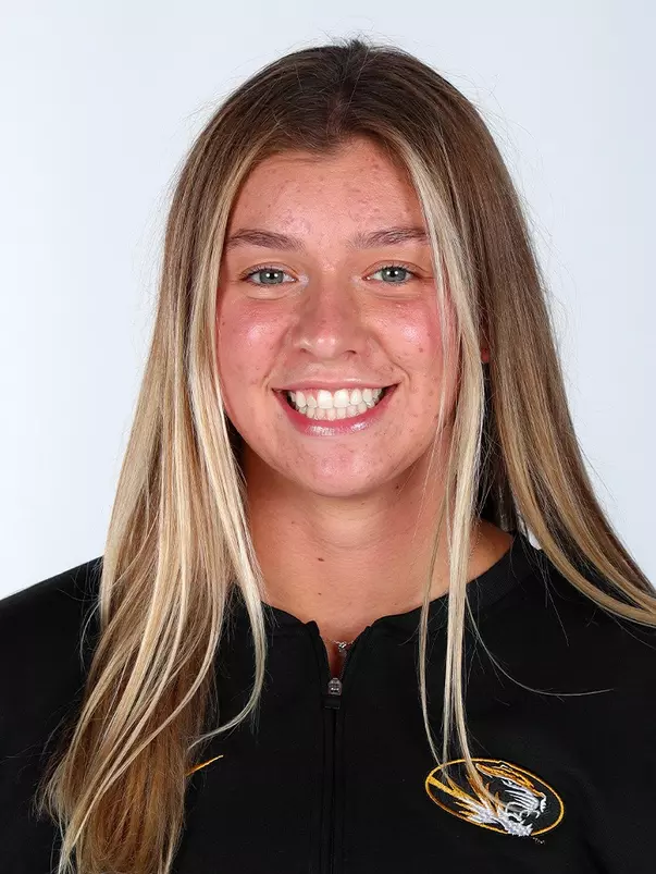 Emily Roden Head Shot