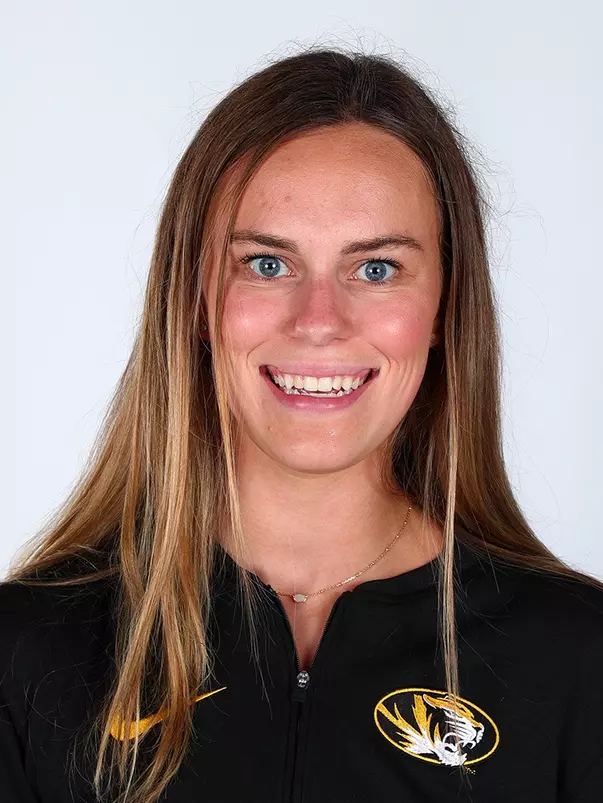 Kylee Sullivan Head Shot