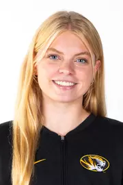 Grace Hanson Head Shot