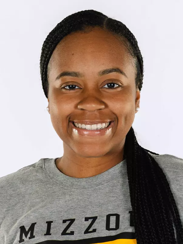 London Foster Headshot