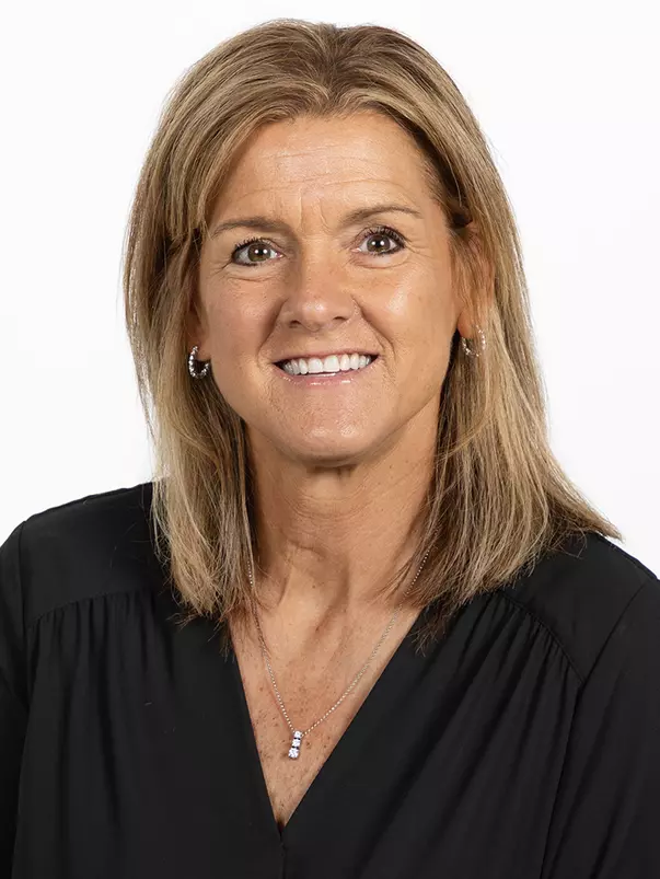 2024-25 Robin Pingeton Headshot