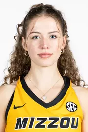 2024-25 Hilke Feldrappe Headshot