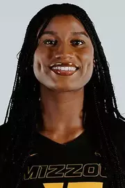 17 Naomi Franco_Cropped.jpg
