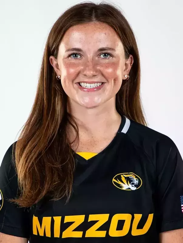 Elena Zuchowski 2024 Headshot