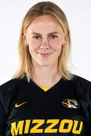 Milena Fischer 2024 Headshot