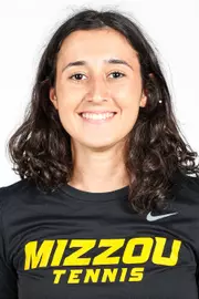 Korina Roso Head Shot 24-25