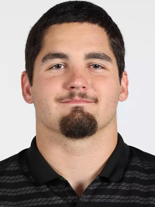 Cade Decker Headshot