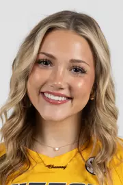 Chesney Peterson Headshot