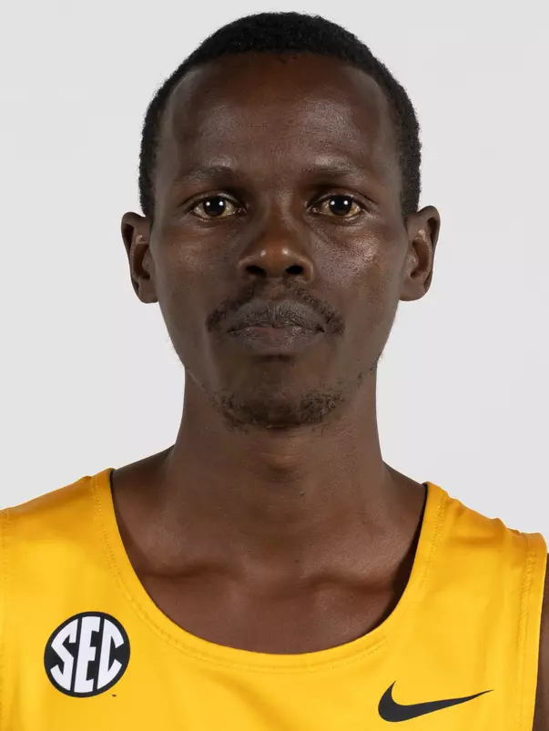 Elijah Limo Headshot