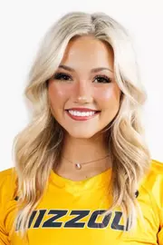 Chesney Peterson 2025 headshot