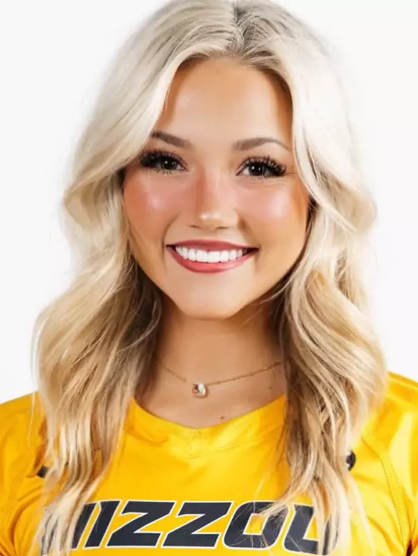 Chesney Peterson 2025 headshot