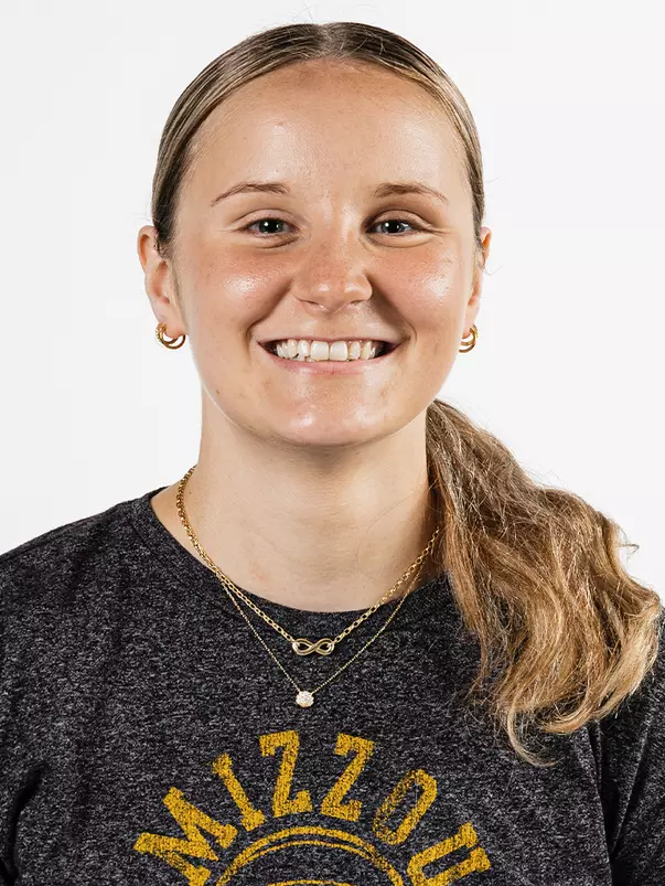 2025-26 Brooke Reutter Headshot