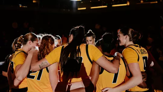Women's Basketball Huddle