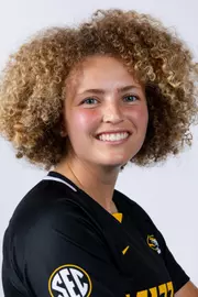 Monica Brauner's 2025 headshot.