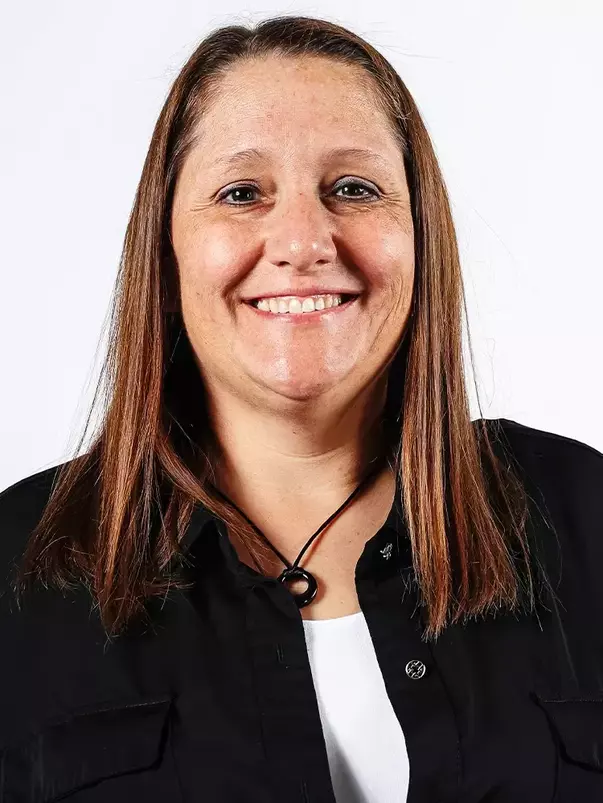 Alison Mosel 2025-26 Headshot