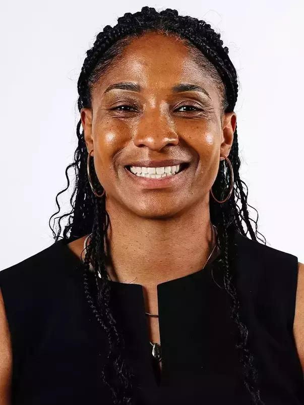 Jennifer Sullivan 2025-26 Headshot