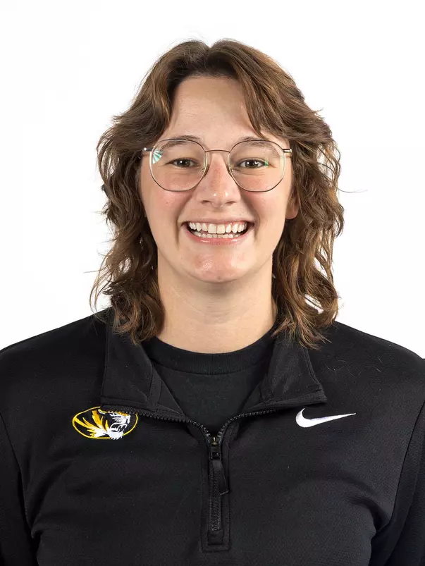 Madeline Banic Head Shot