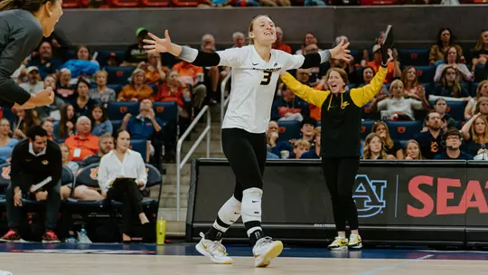 Maya Sands at Auburn 10/12