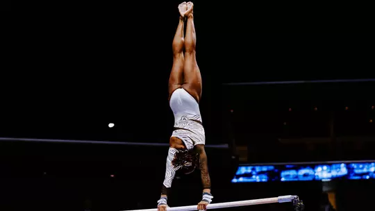 Hannah Horton competes on uneven bars at the 2026 SEC Championship on March 21, 2026.