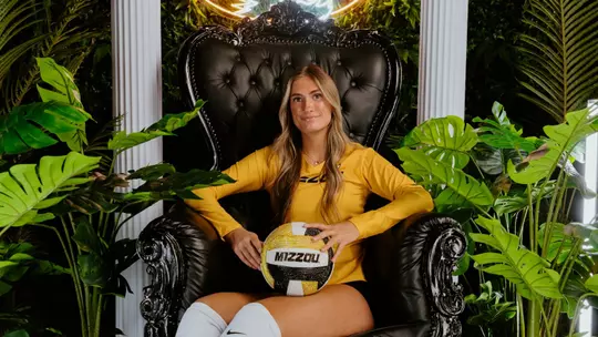 Lauren Larkin signed with Mizzou from Utah State