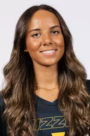 Zoey Matias-Lopez Headshot