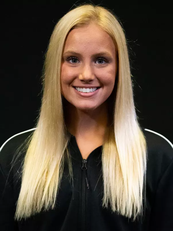 Caroline Dye