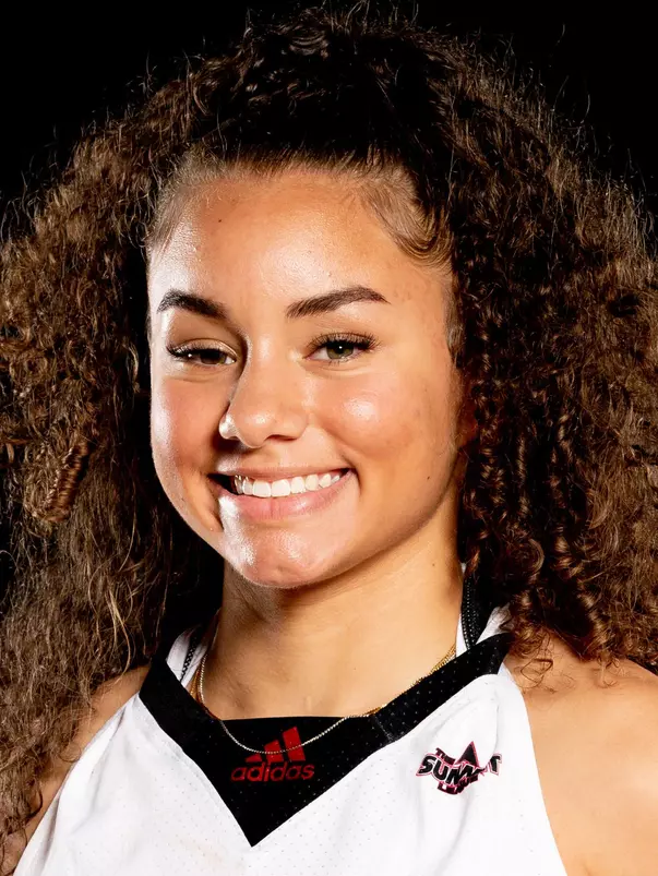 Alexis Pratt