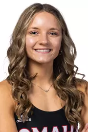 Gwen Steffen headshot