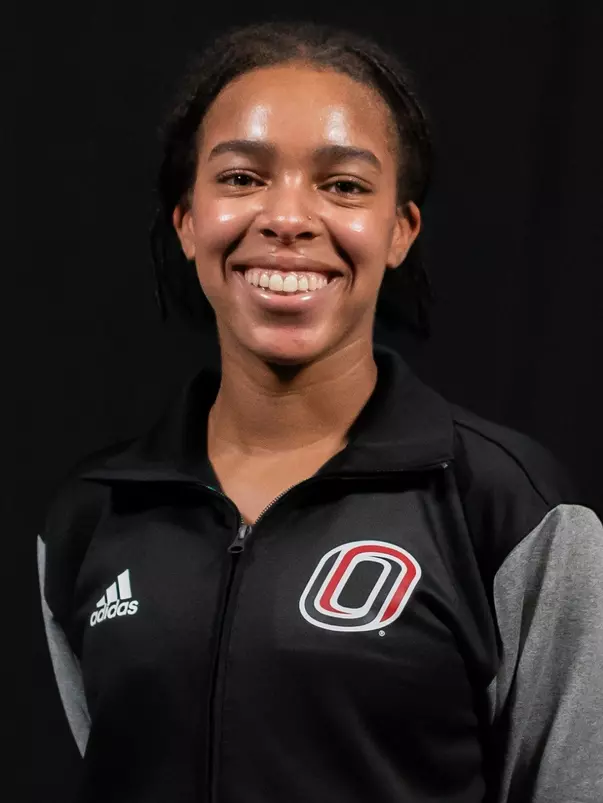 Ava Robinson headshot