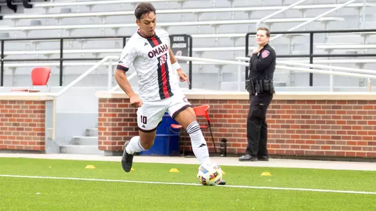 Theo Klein makes a move against ORU
