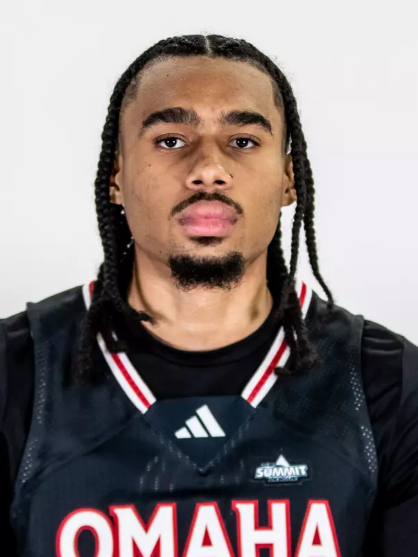 Kamryn Thomas Headshot