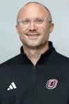 Cliff Cisar Headshot 2025-26