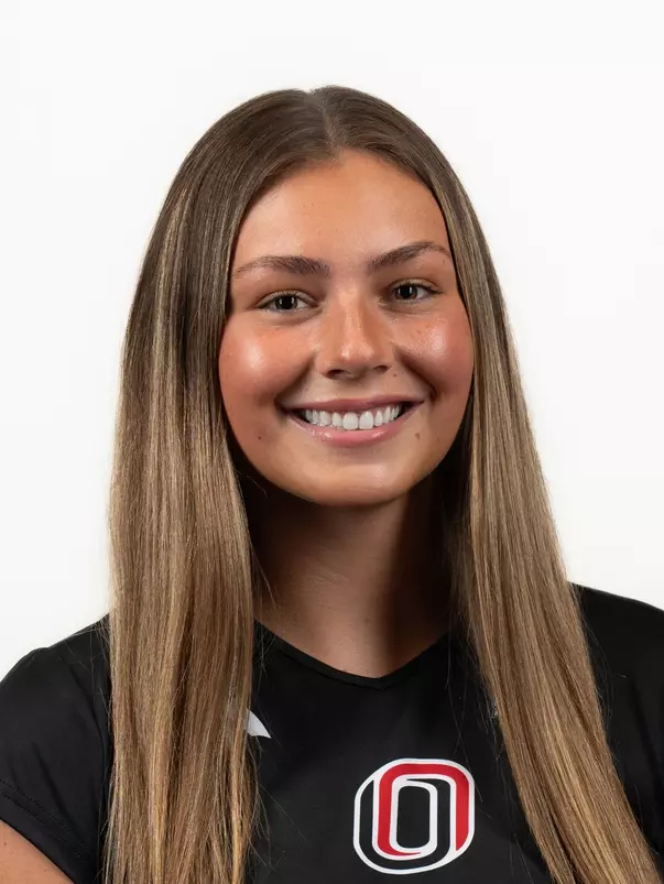 Ella Tiarks Headshot