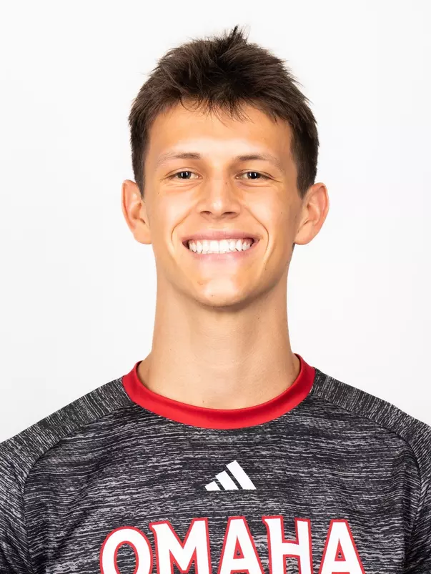 Brady Robins Headshot