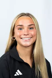Abby Cave Headshot